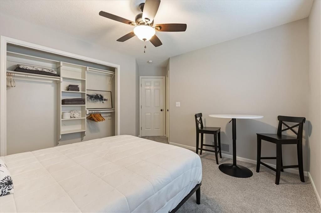 1308 SW Surrey Trace — photo 17