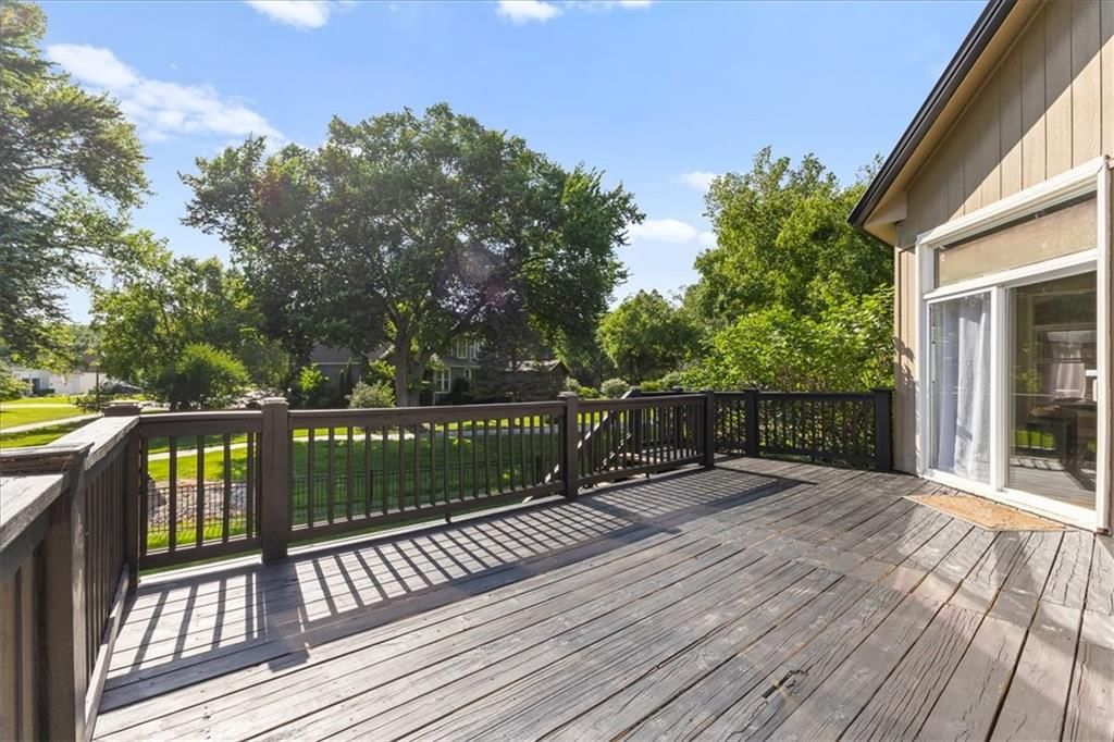 1308 SW Surrey Trace — photo 37