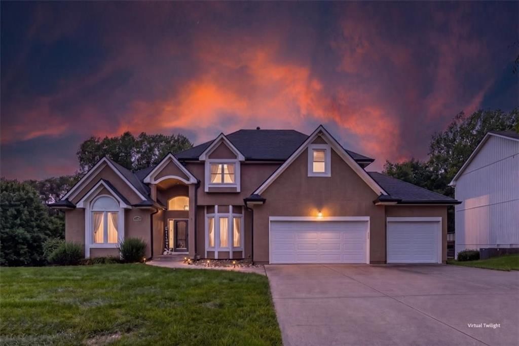 1308 SW Surrey Trace — photo 48