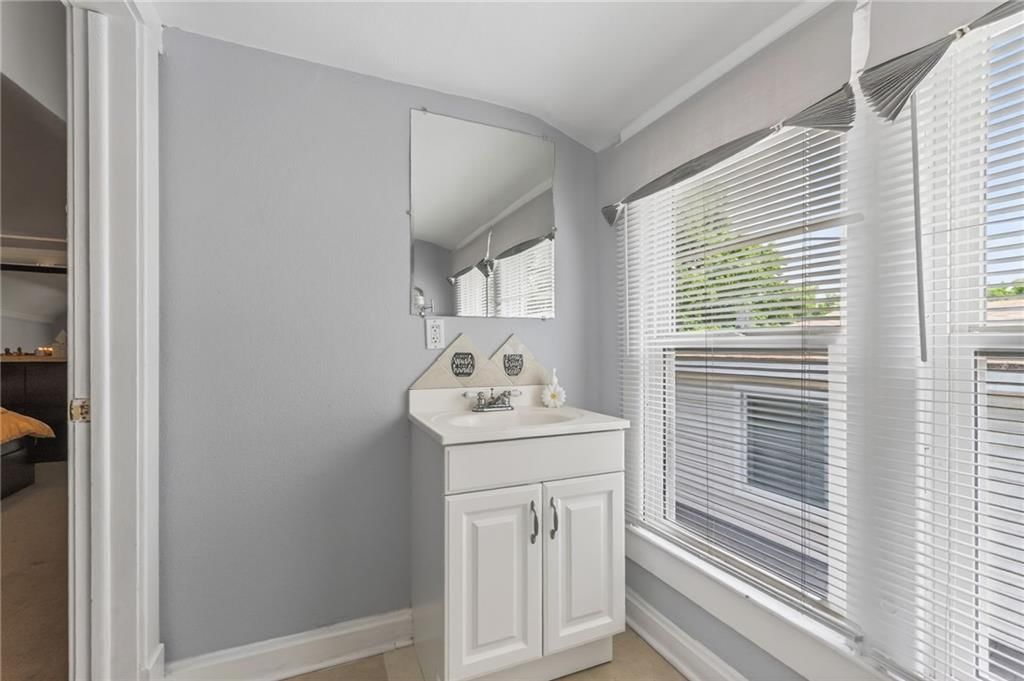 2734 Bales Avenue — photo 20