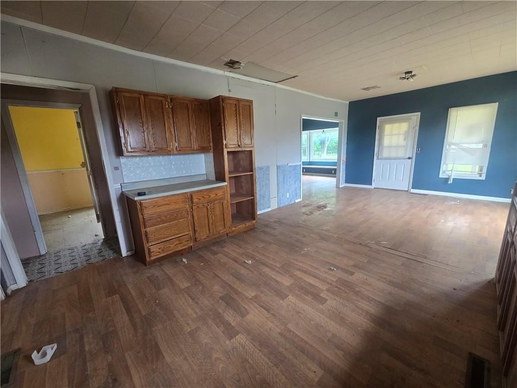 422 S Graham Street — photo 9