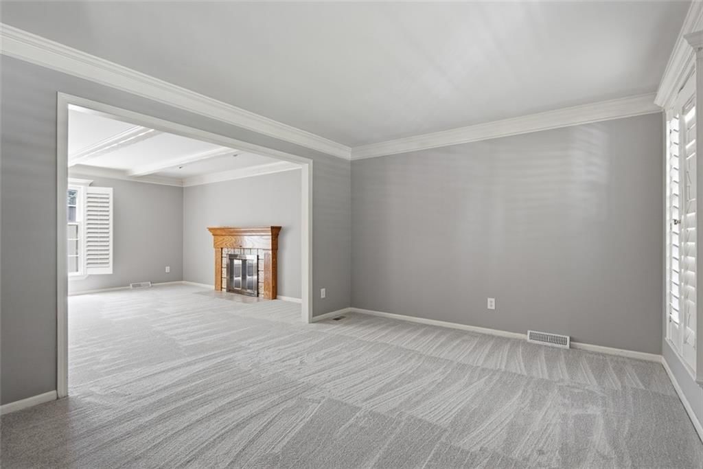 10411 W 52nd Terrace — photo 6