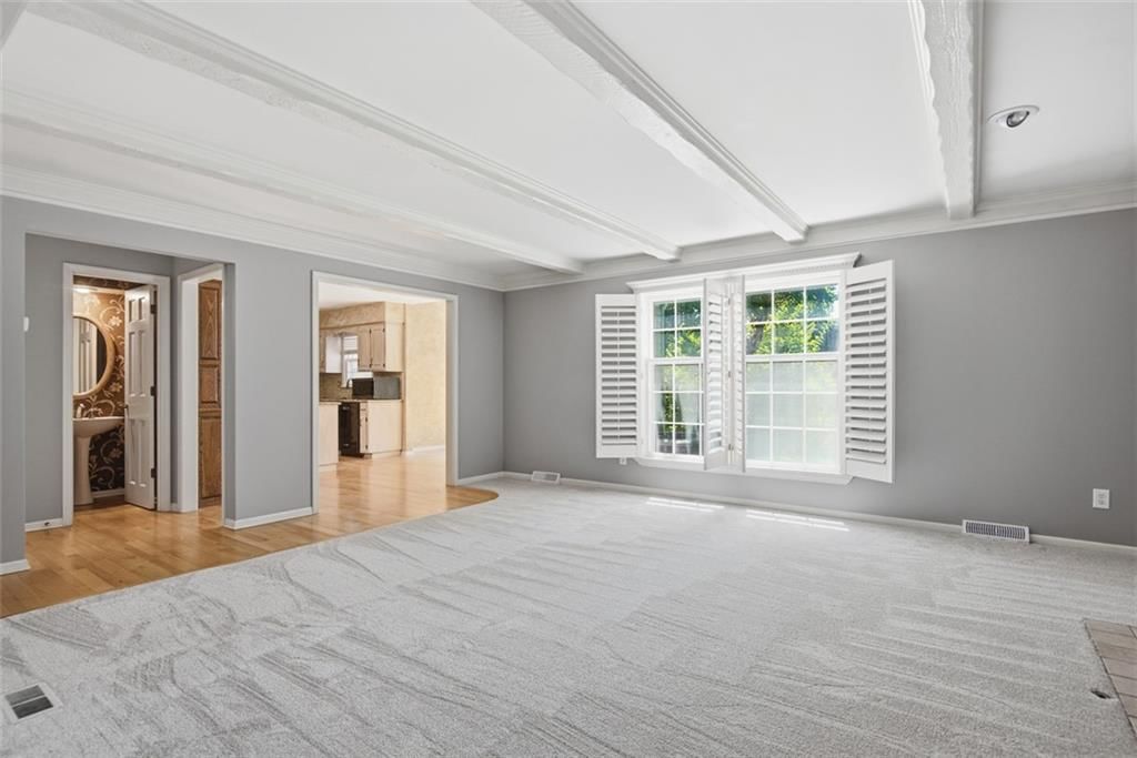 10411 W 52nd Terrace — photo 10