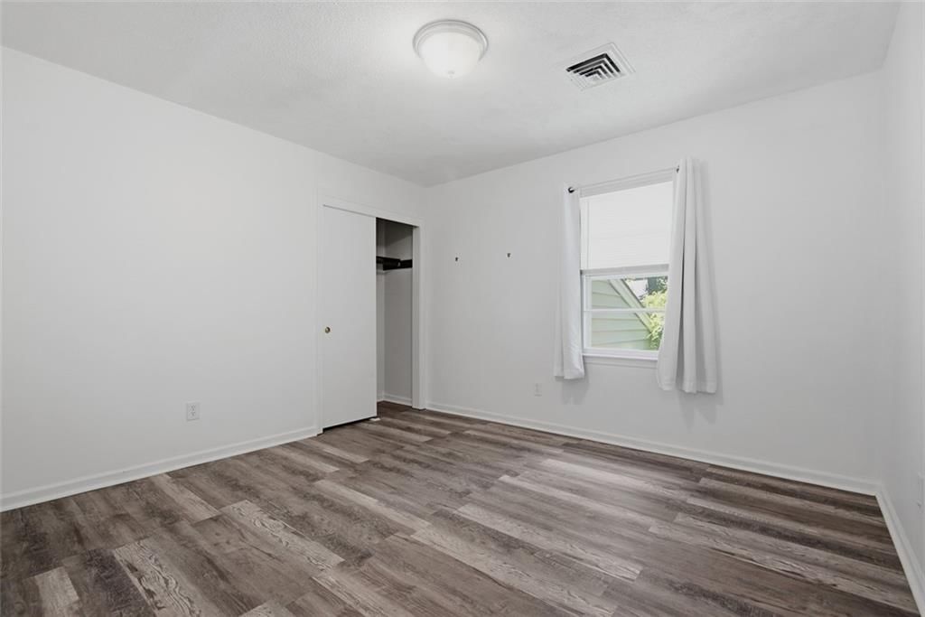 10411 W 52nd Terrace — photo 27