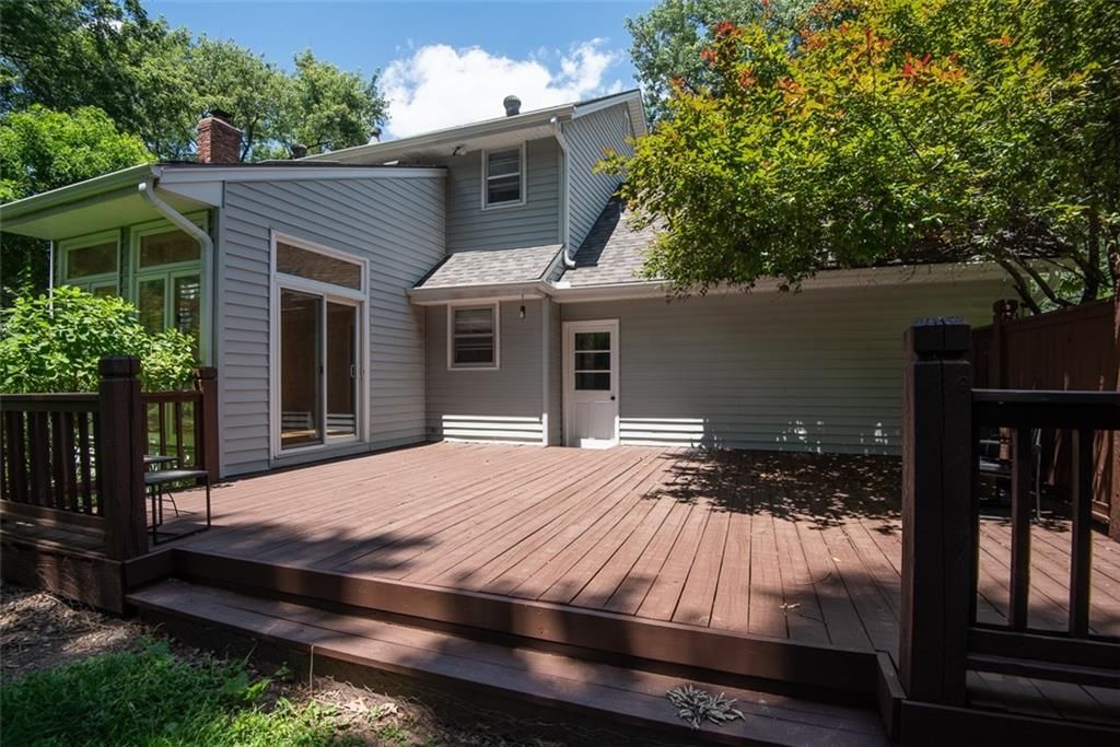 10411 W 52nd Terrace — photo 37