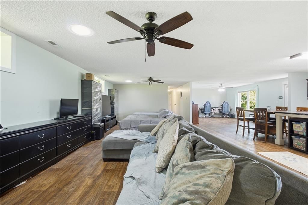 2246 NE State Route H — photo 17