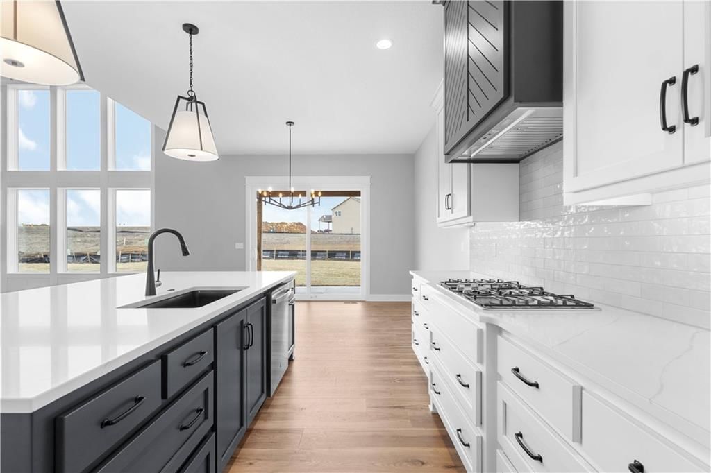 17131 S Barstow Street — photo 7