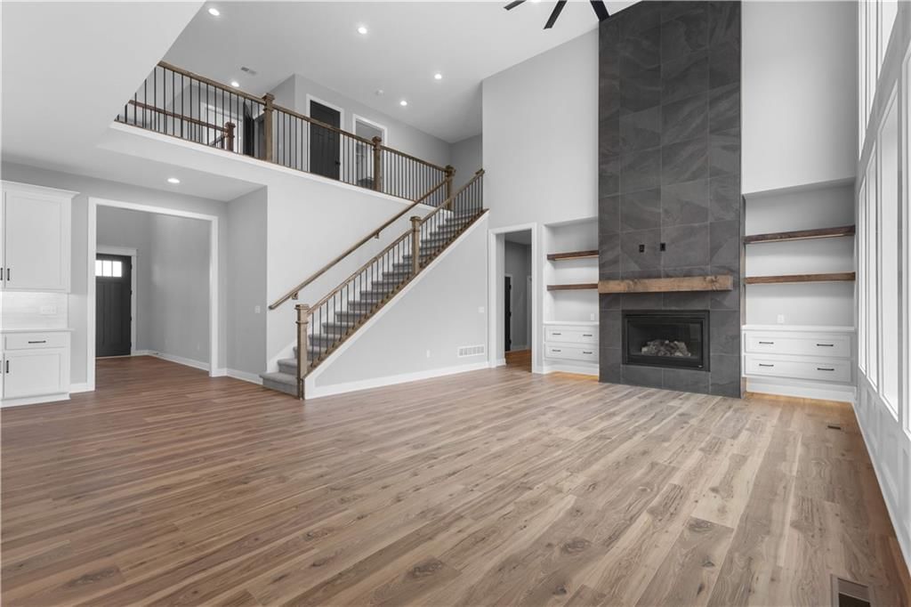 17131 S Barstow Street — photo 11