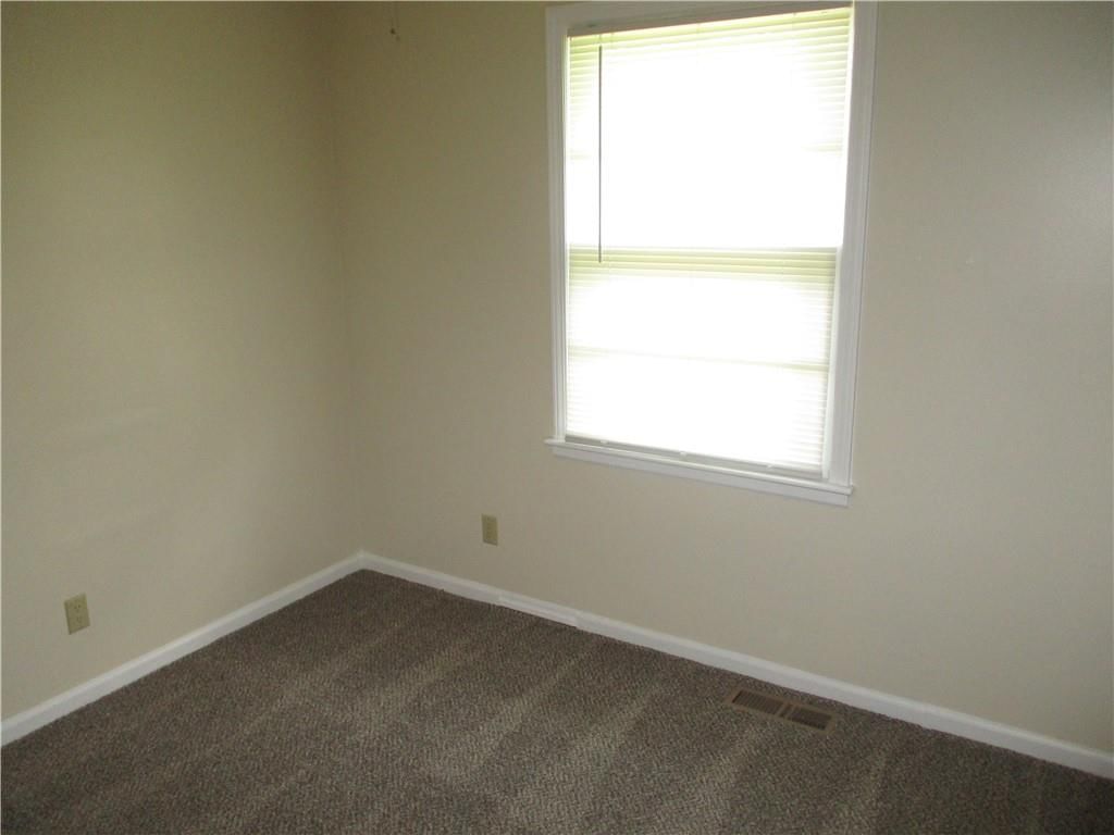 343 E 1st Avenue — photo 15