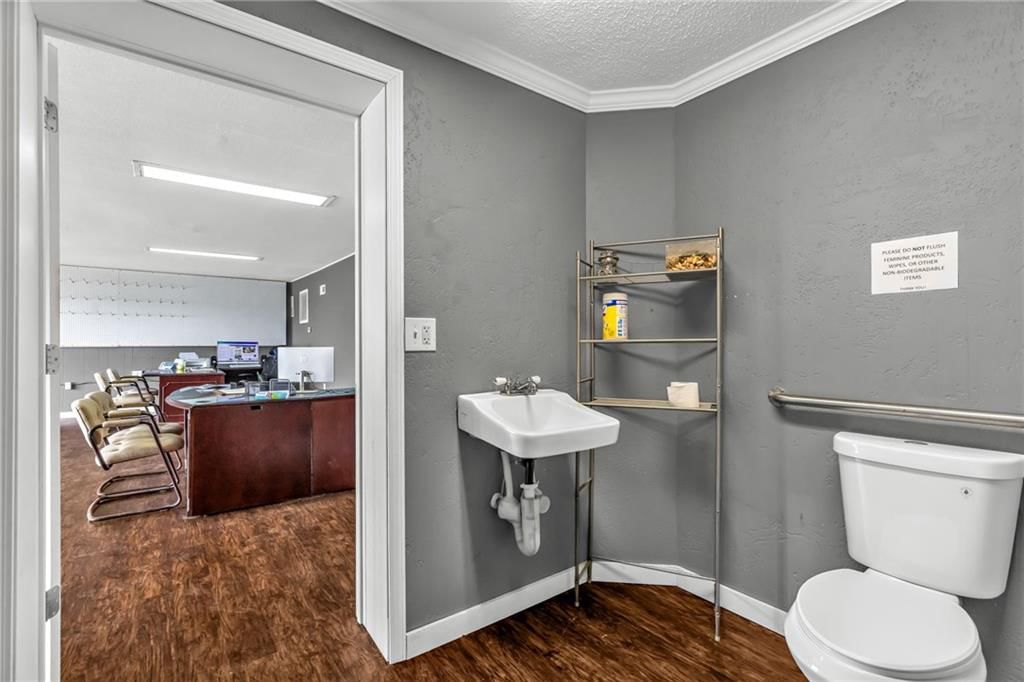 1734 S 4Th Street — photo 13