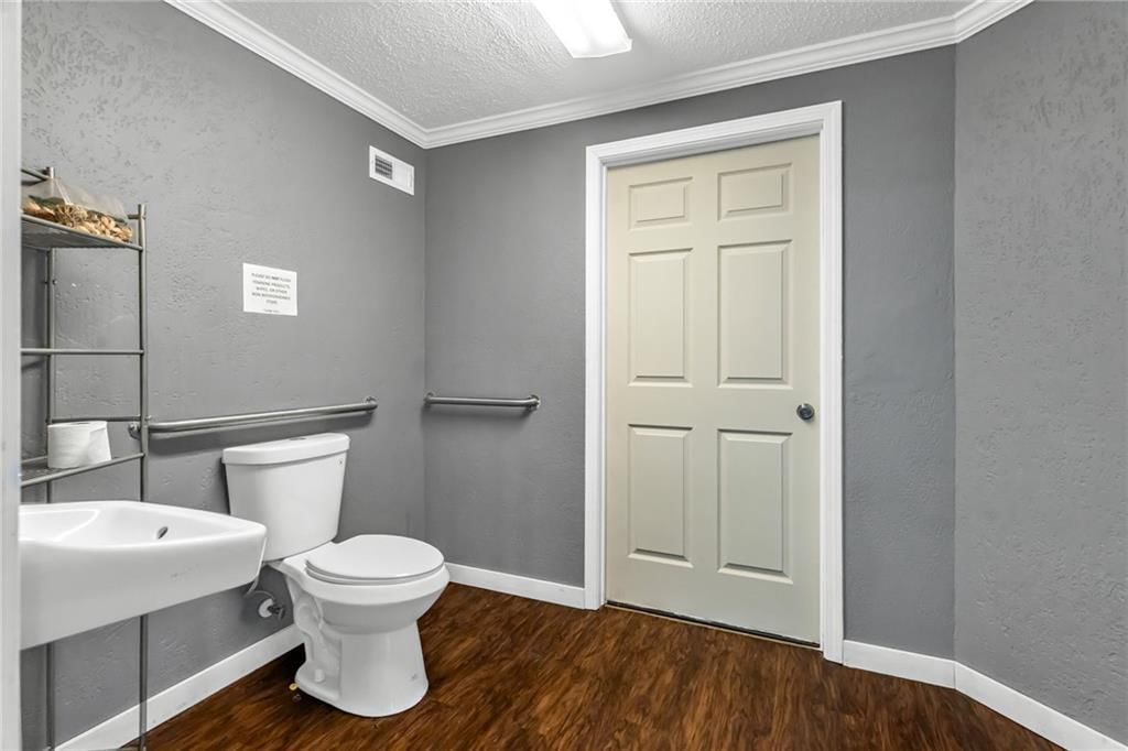 1734 S 4Th Street — photo 14