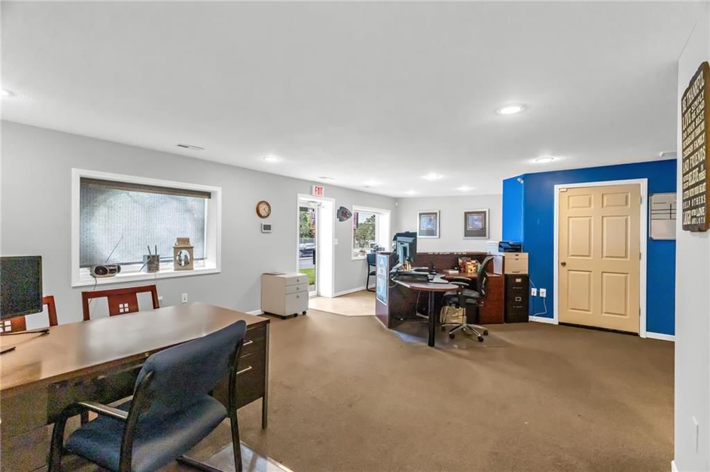 1734 S 4Th Street — photo 16