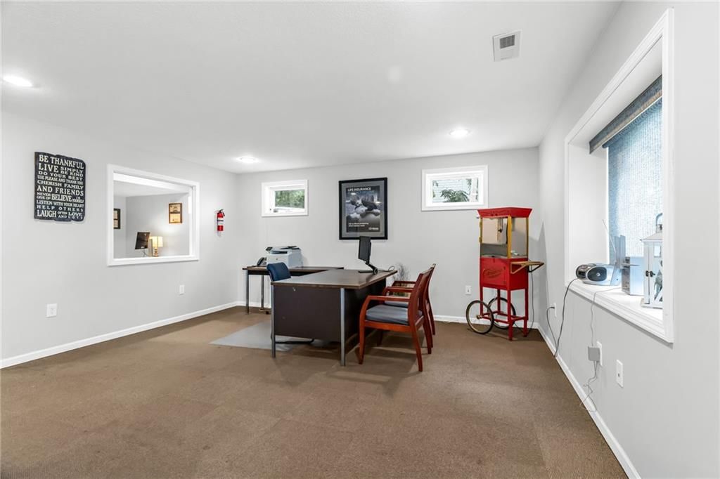 1734 S 4Th Street — photo 18