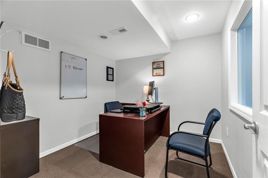 1734 S 4Th Street — photo 19