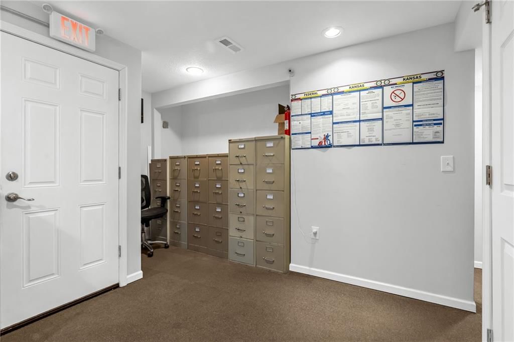 1734 S 4Th Street — photo 22