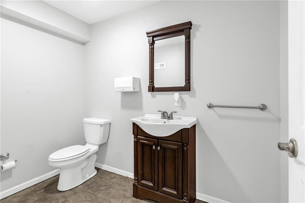 1734 S 4Th Street — photo 26