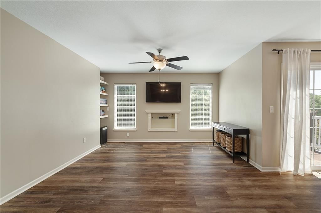597 S Pine Street — photo 18