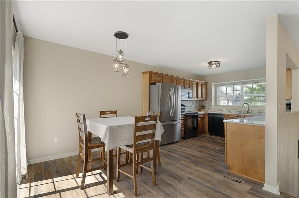 597 S Pine Street — photo 26