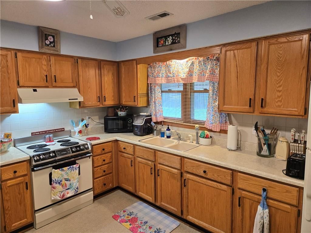 6228 Ash Court — photo 20