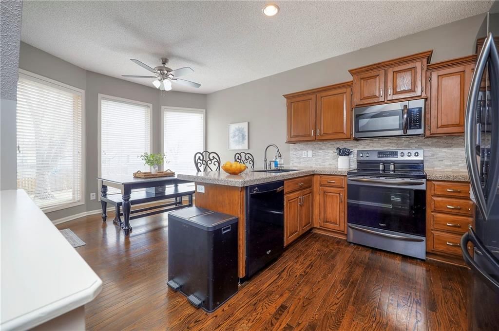 15533 S Alden Street — photo 9