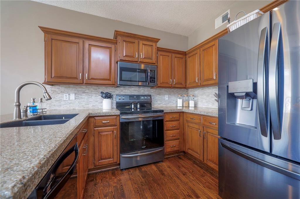 15533 S Alden Street — photo 11