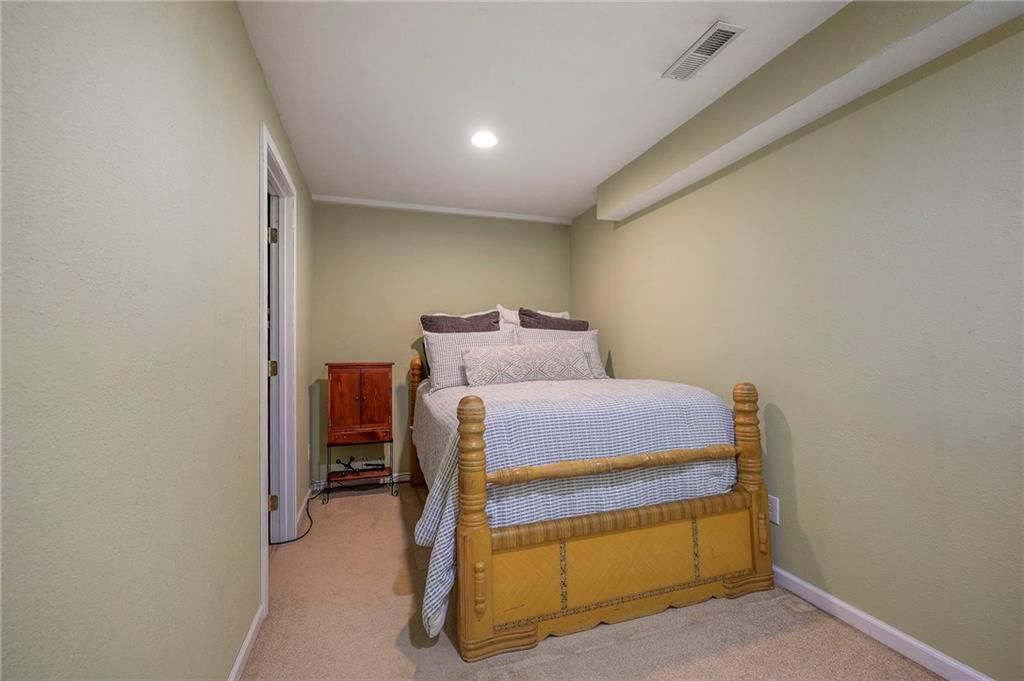 15533 S Alden Street — photo 21
