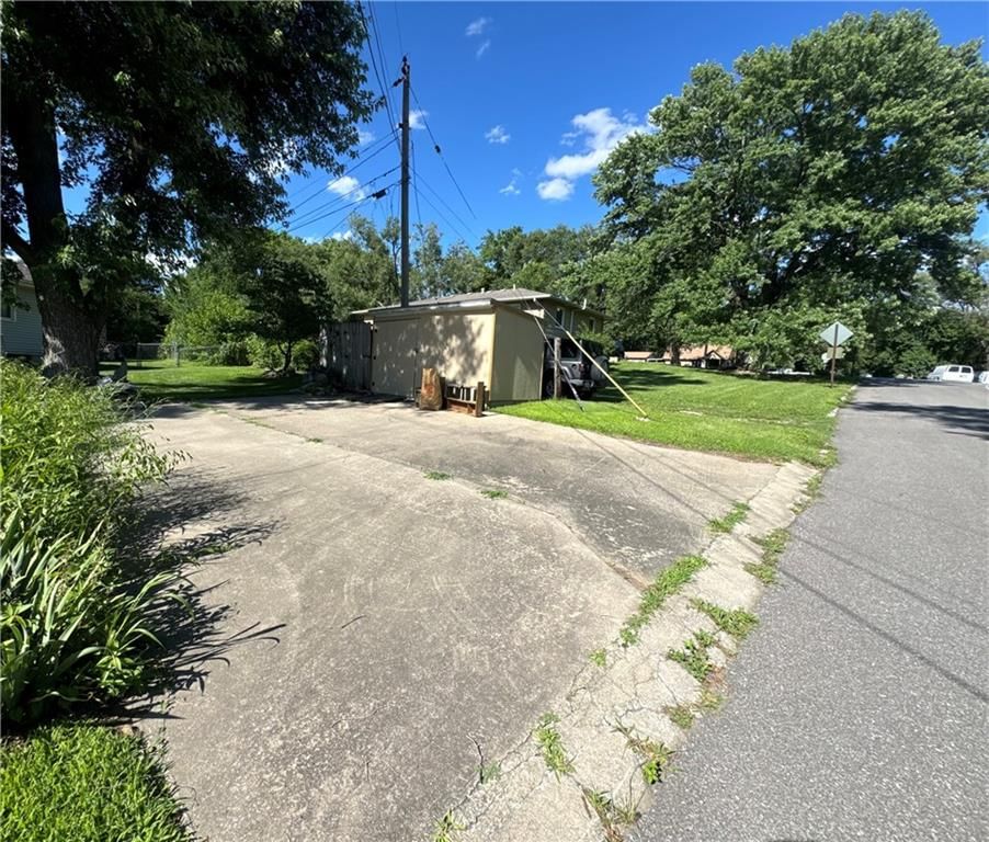 4540 Melody Lane — photo 2