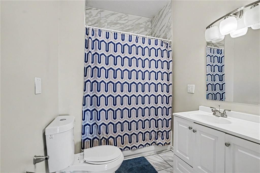 1416 Franklin Avenue — photo 23