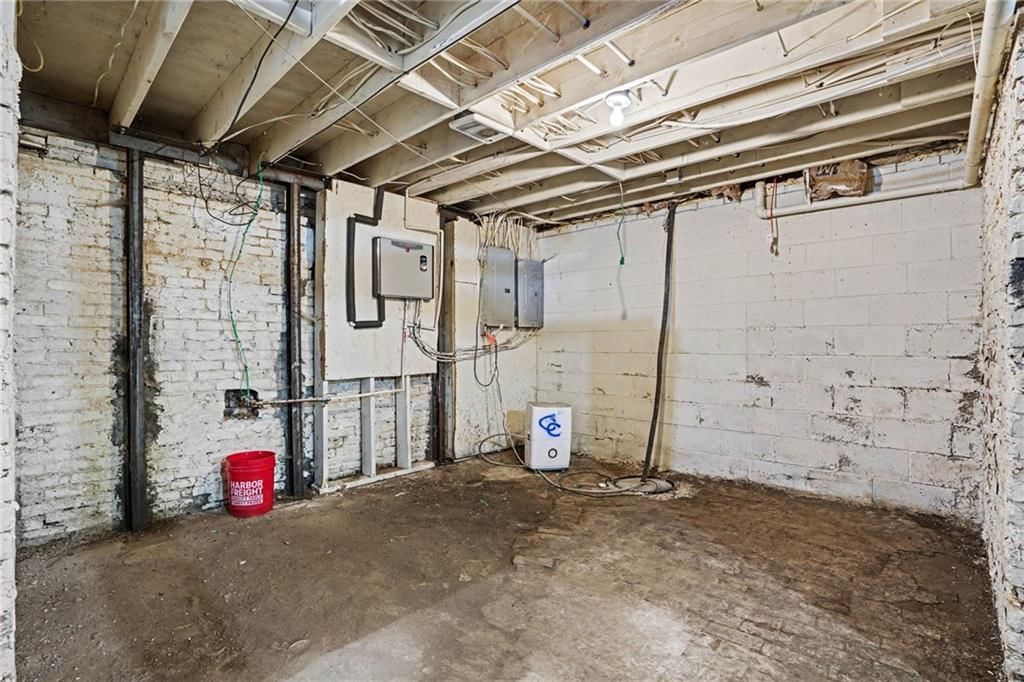 1416 Franklin Avenue — photo 24