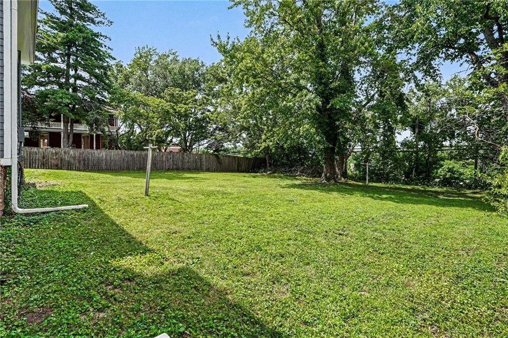 1416 Franklin Avenue — photo 28