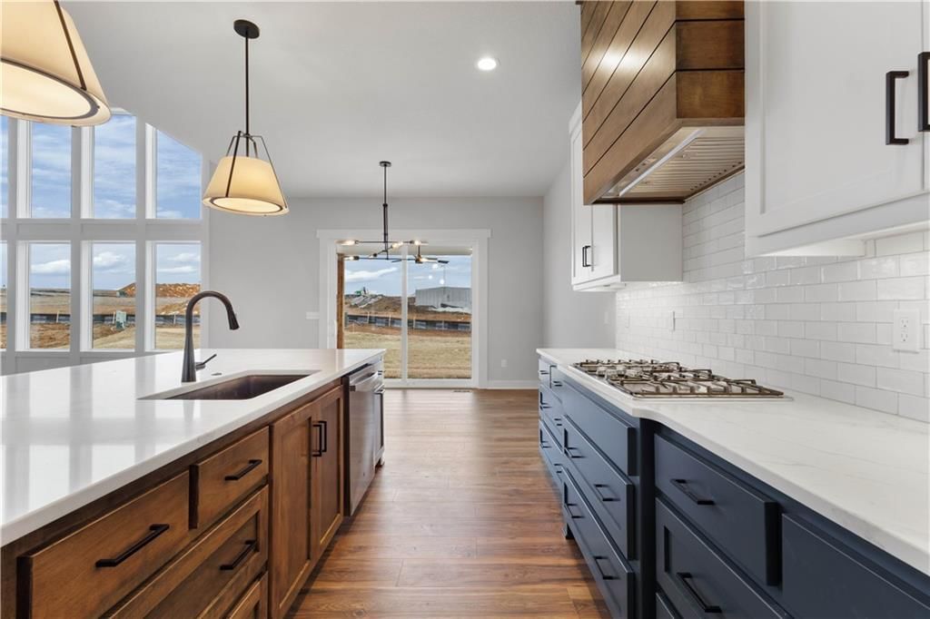 16965 W 172nd Terrace — photo 9