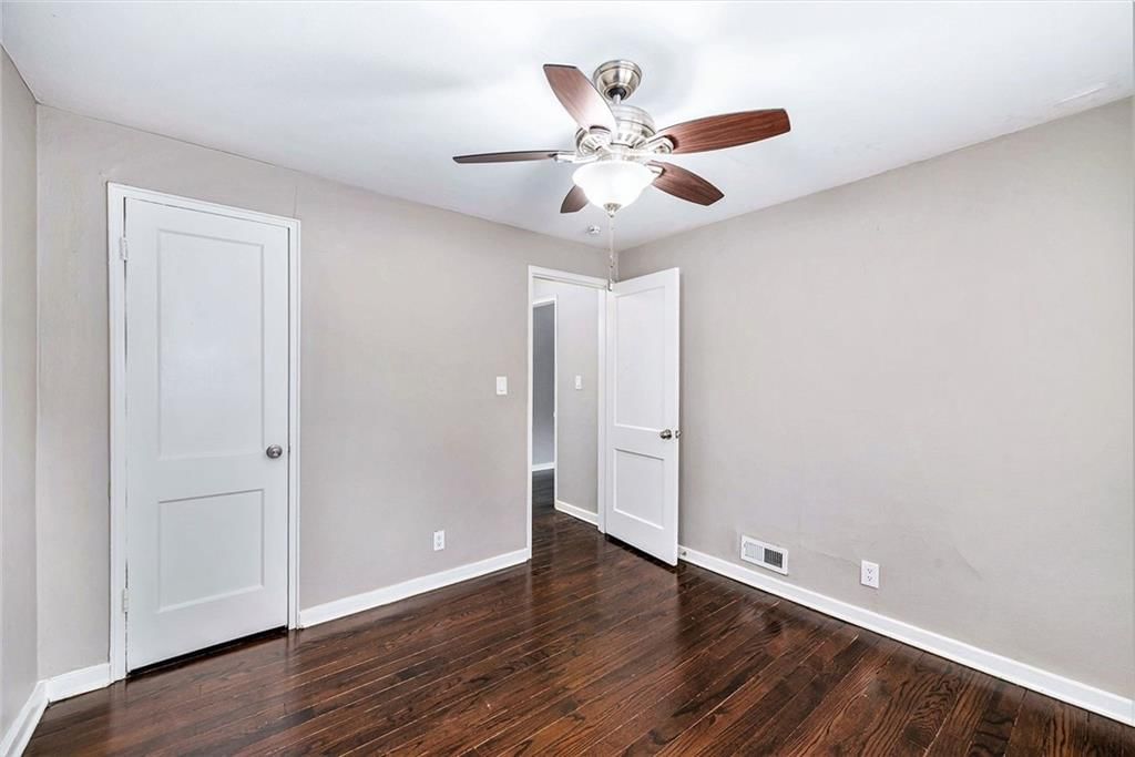 120 W Elizabeth Street — photo 14