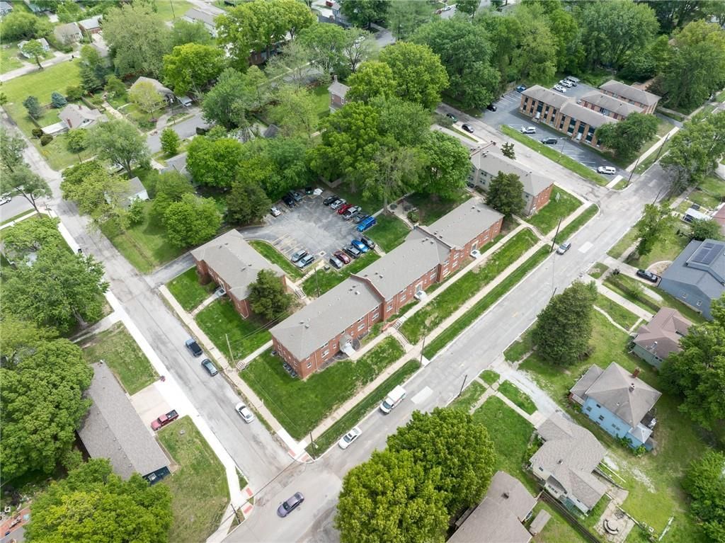 120 W Elizabeth Street — photo 20