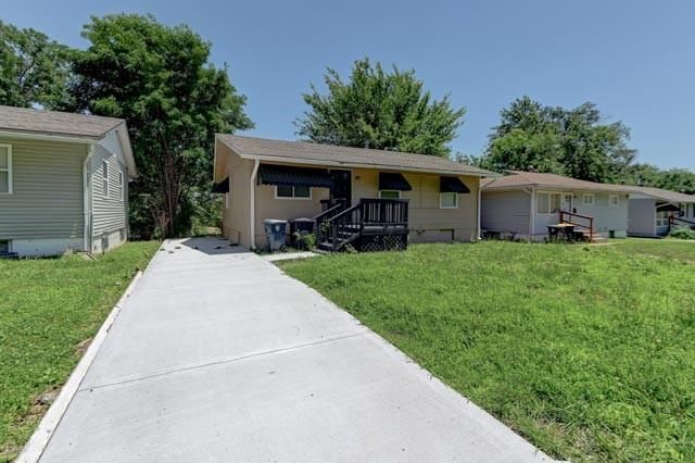 4629 Elmwood Avenue — photo 4