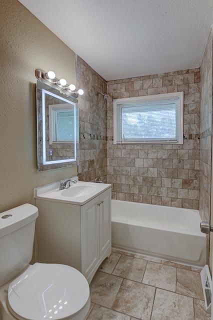 4629 Elmwood Avenue — photo 23