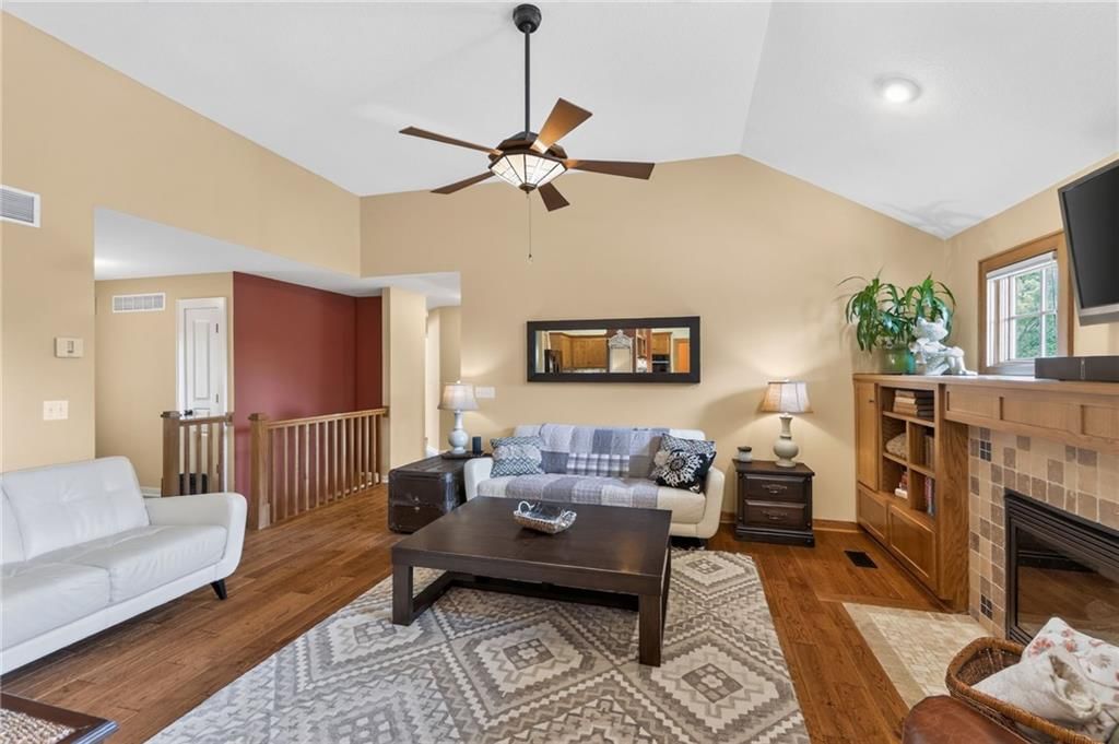 2301 Woodland Circle — photo 10