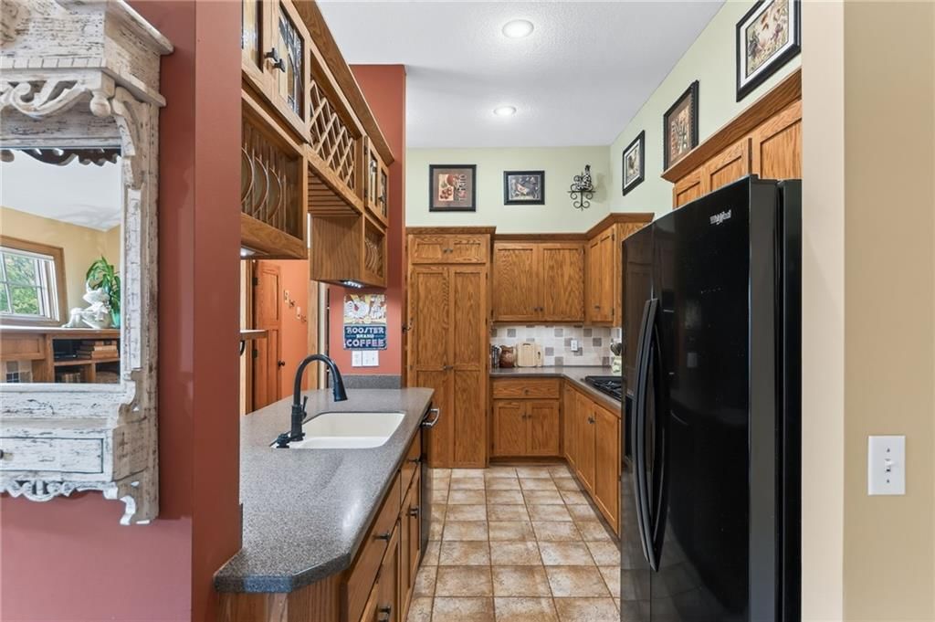 2301 Woodland Circle — photo 13