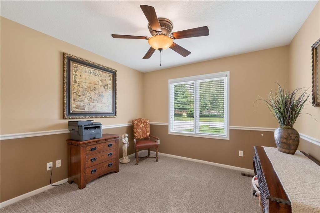 2301 Woodland Circle — photo 32
