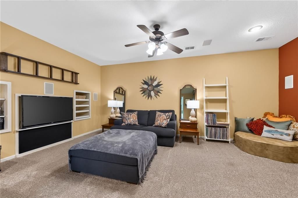 2301 Woodland Circle — photo 40