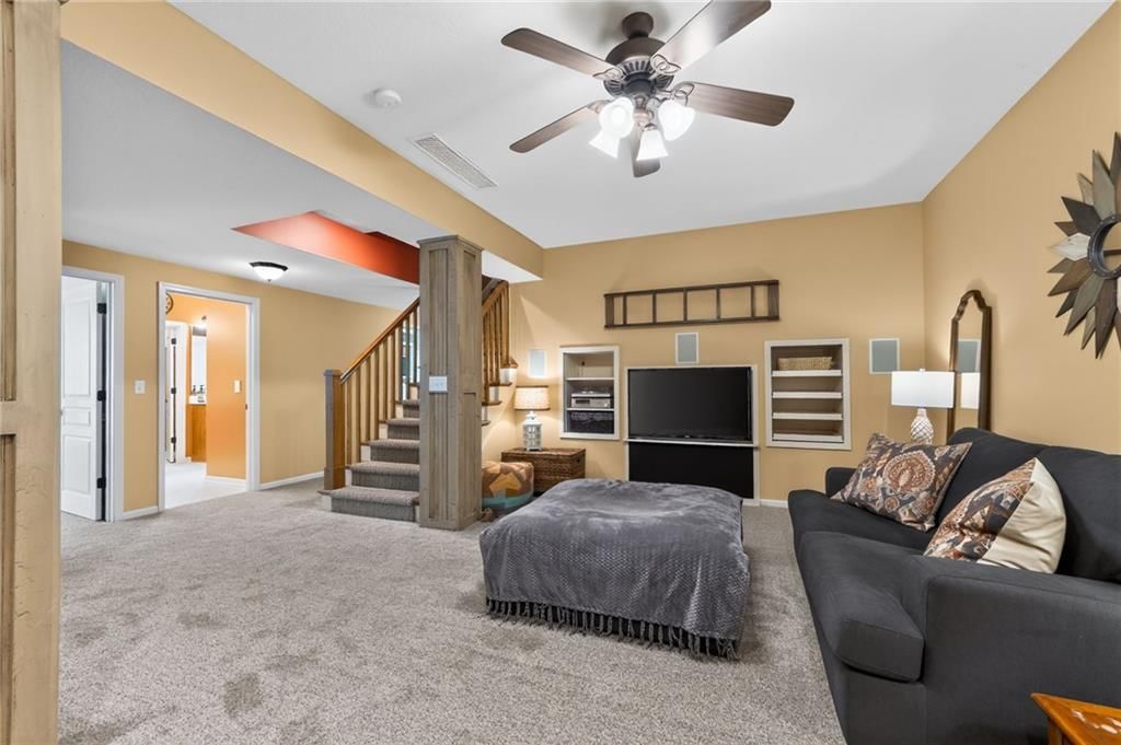 2301 Woodland Circle — photo 41