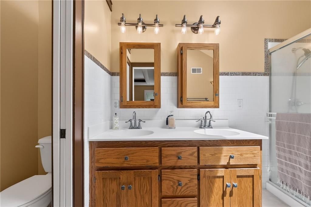 2301 Woodland Circle — photo 49