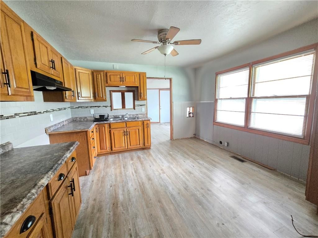 1309 W Martin Street — photo 15