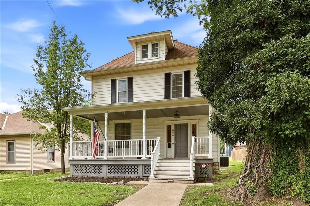 606 E Peoria Street — photo 3
