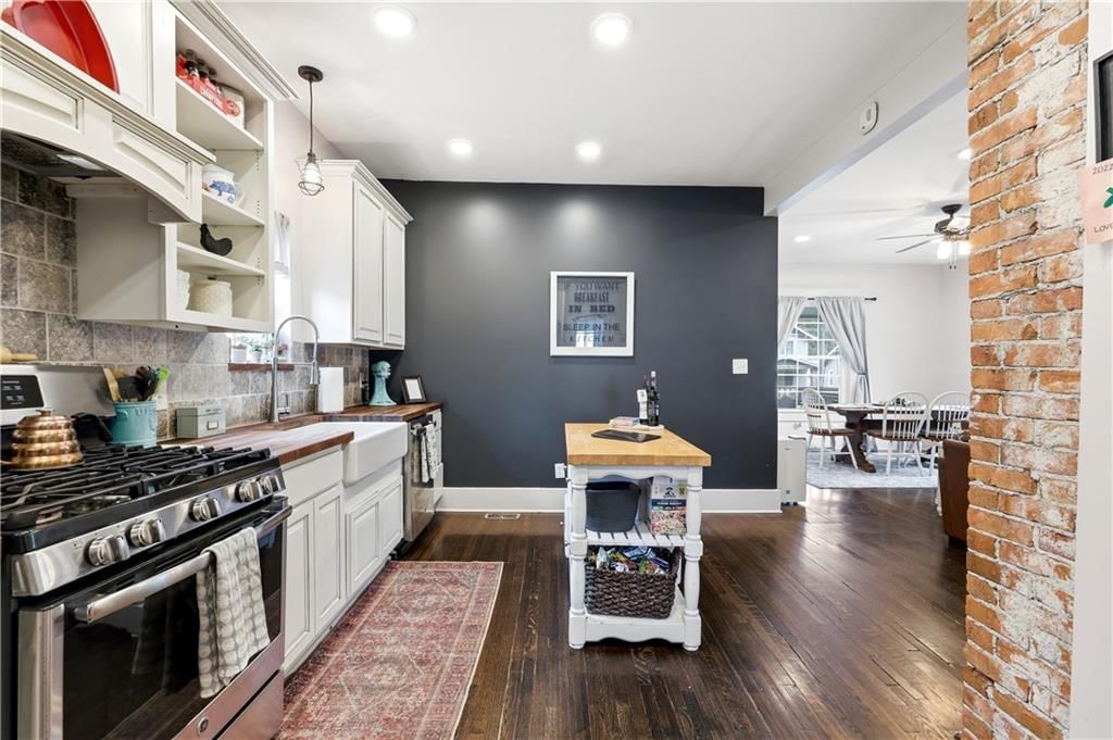 606 E Peoria Street — photo 18