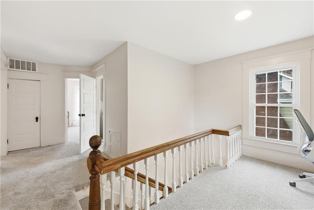 606 E Peoria Street — photo 28