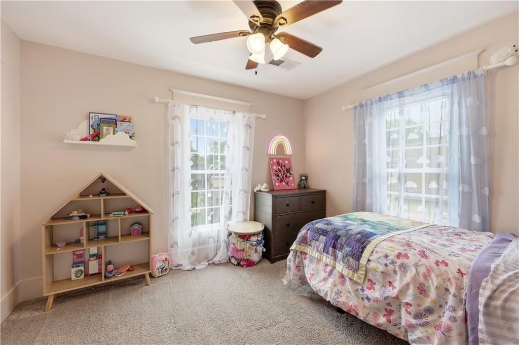 606 E Peoria Street — photo 29