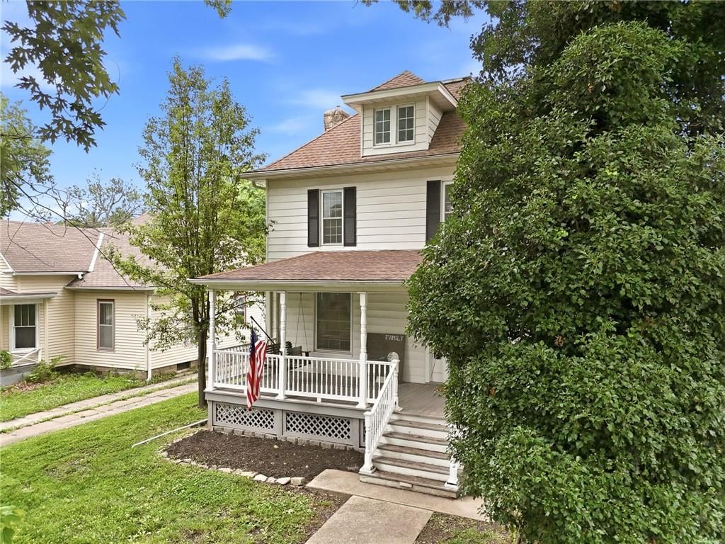 606 E Peoria Street — photo 47