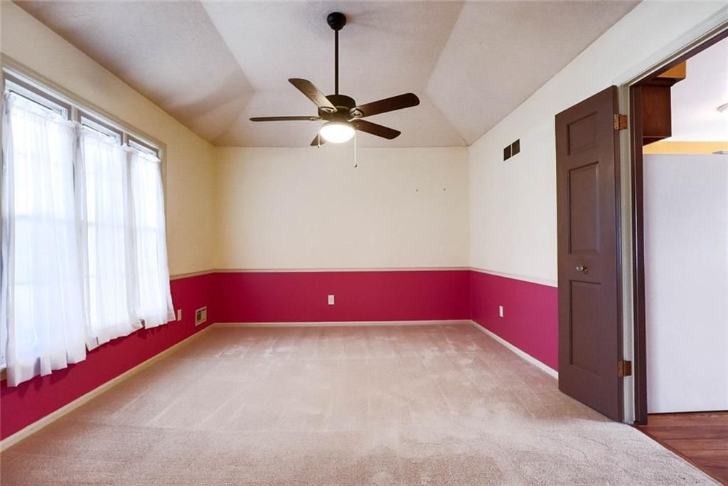 4329 S Dover Avenue — photo 4