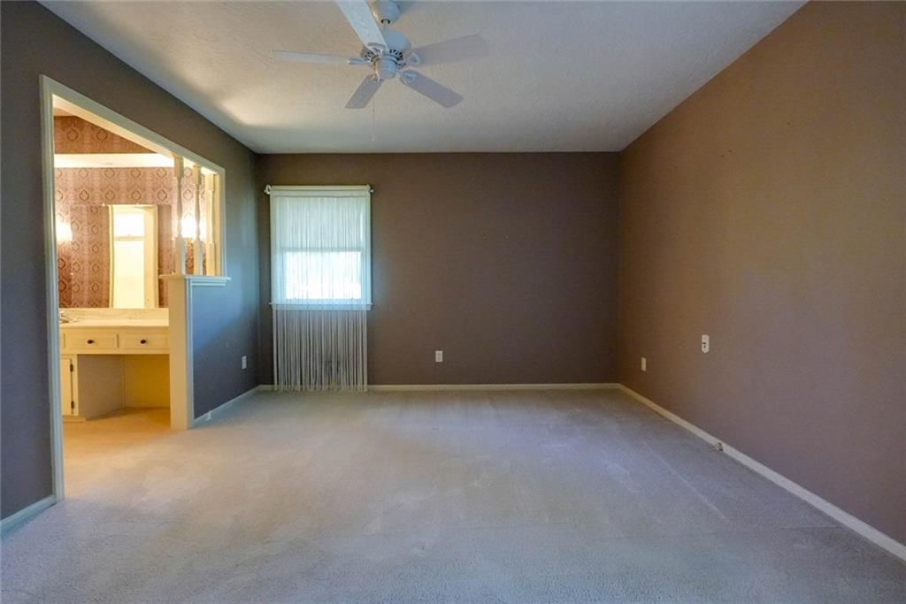 4329 S Dover Avenue — photo 25