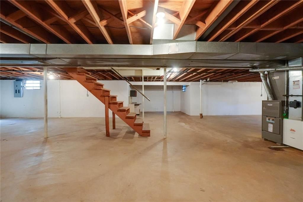4329 S Dover Avenue — photo 35